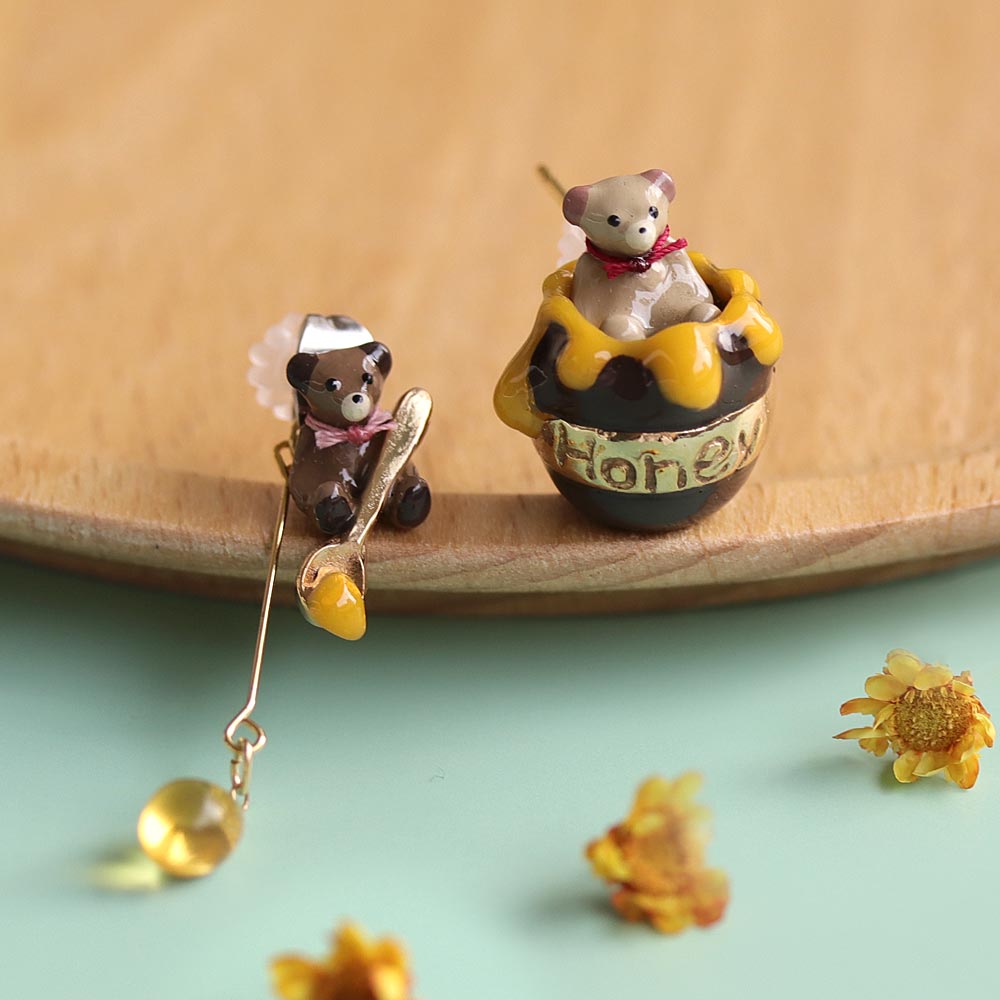 Little Bear and Honey Mismatched Earrings - osewaya