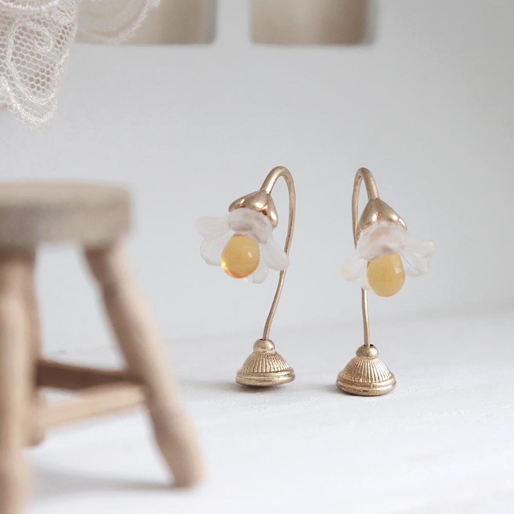 Flower Lamp Earrings - osewaya
