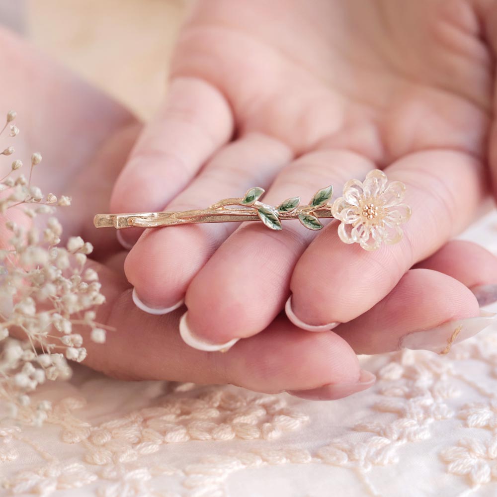 Ranunculus Flower Hairpin