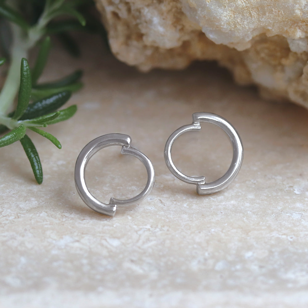 Rhodium Plated Irregular Circle Studs - osewaya