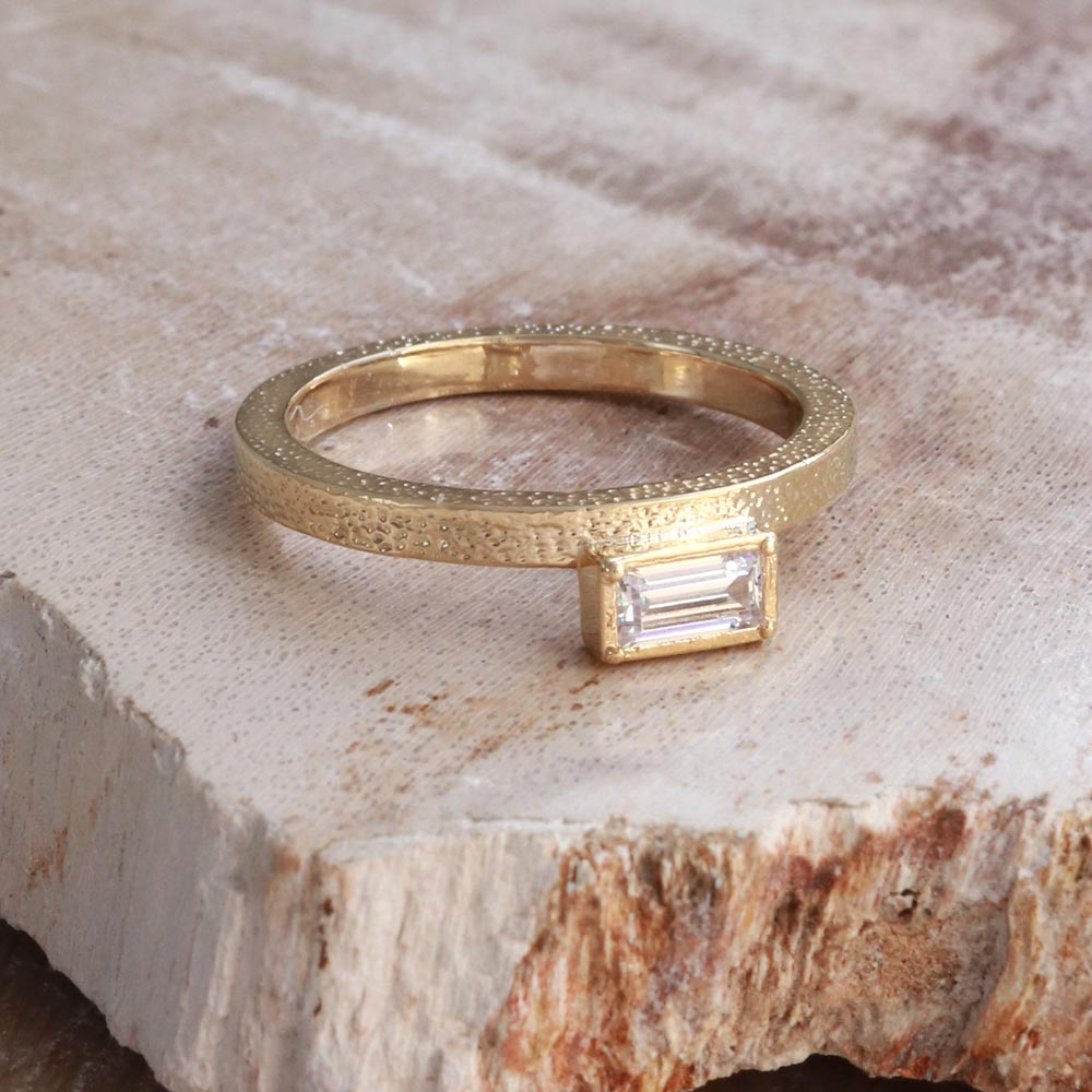 Gold Plated Rectangle Textured Ring - osewaya