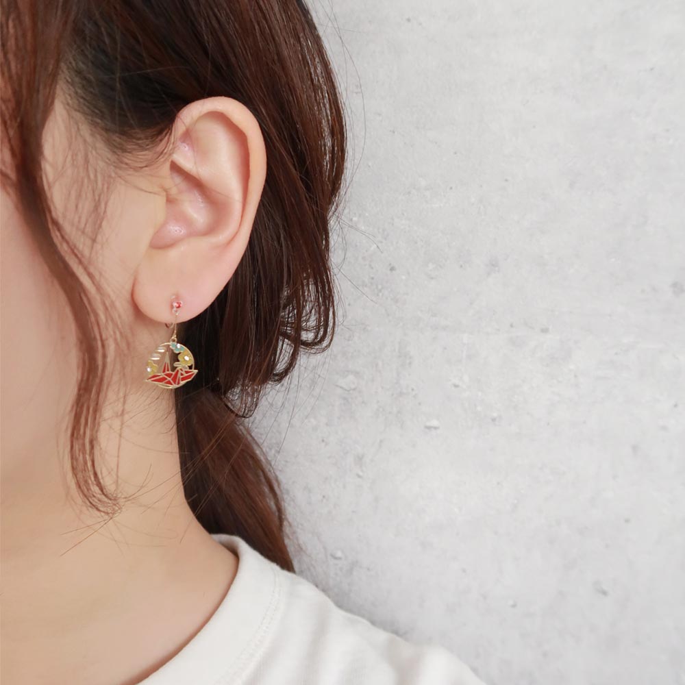 Hanagasumi Invisible Clip On Earrings