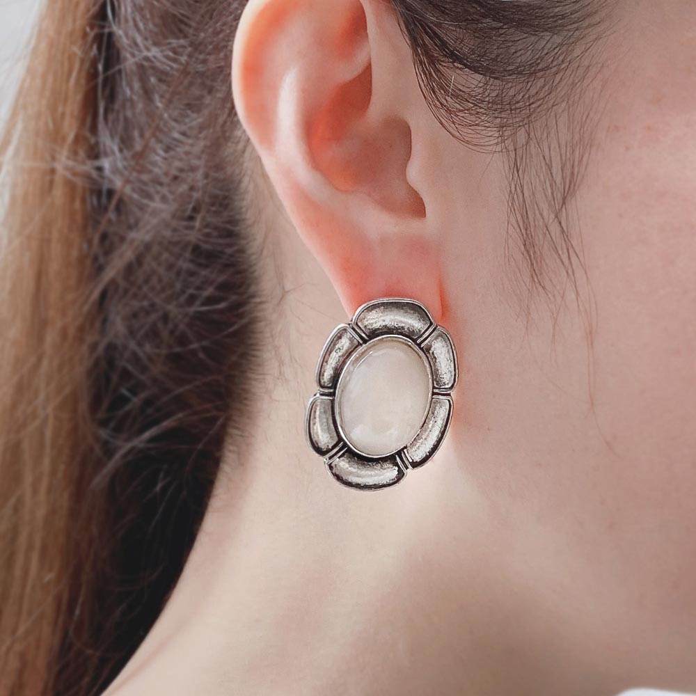 Oval Flower Titanium Earrings